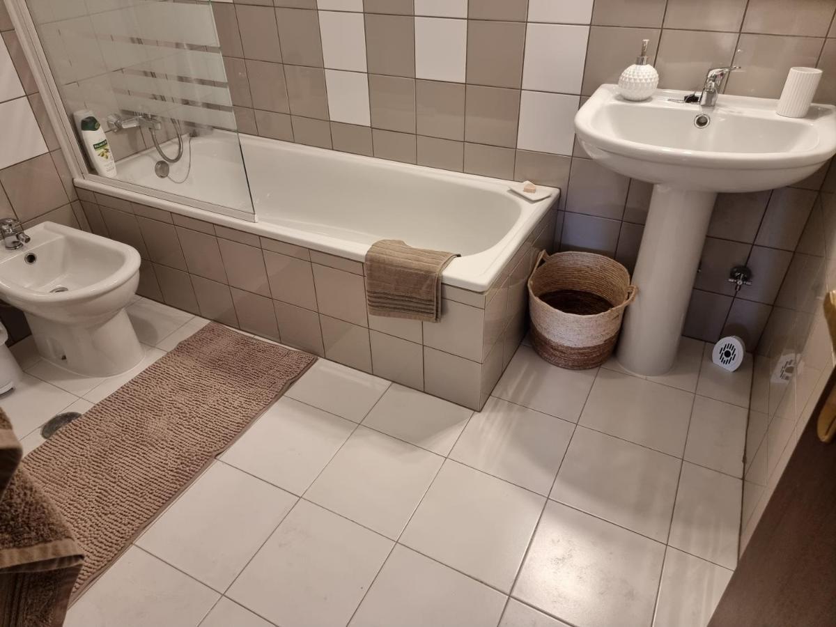 Apartamento Encantador Com Piscina Aquecida ポルティマン エクステリア 写真