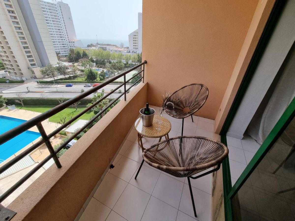 Apartamento Encantador Com Piscina Aquecida ポルティマン エクステリア 写真