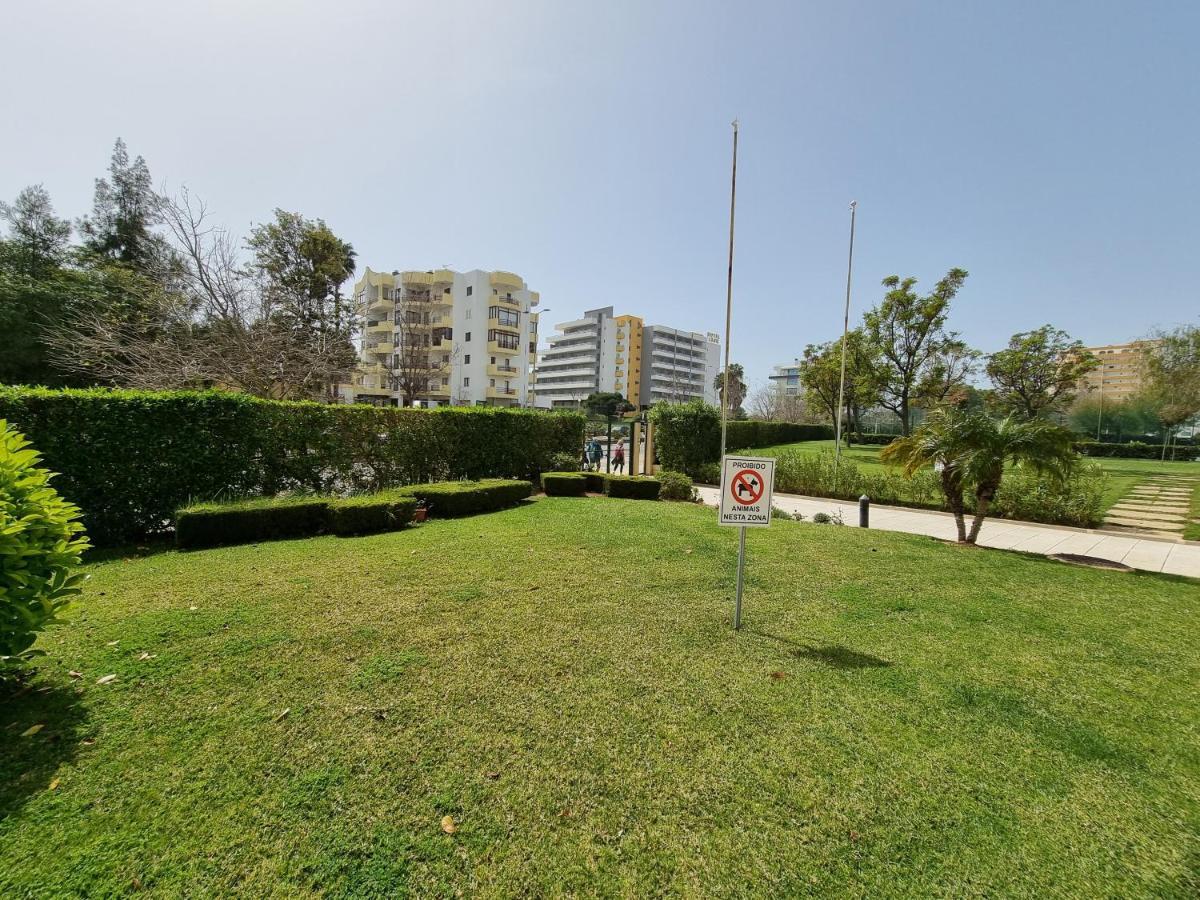 Apartamento Encantador Com Piscina Aquecida ポルティマン エクステリア 写真